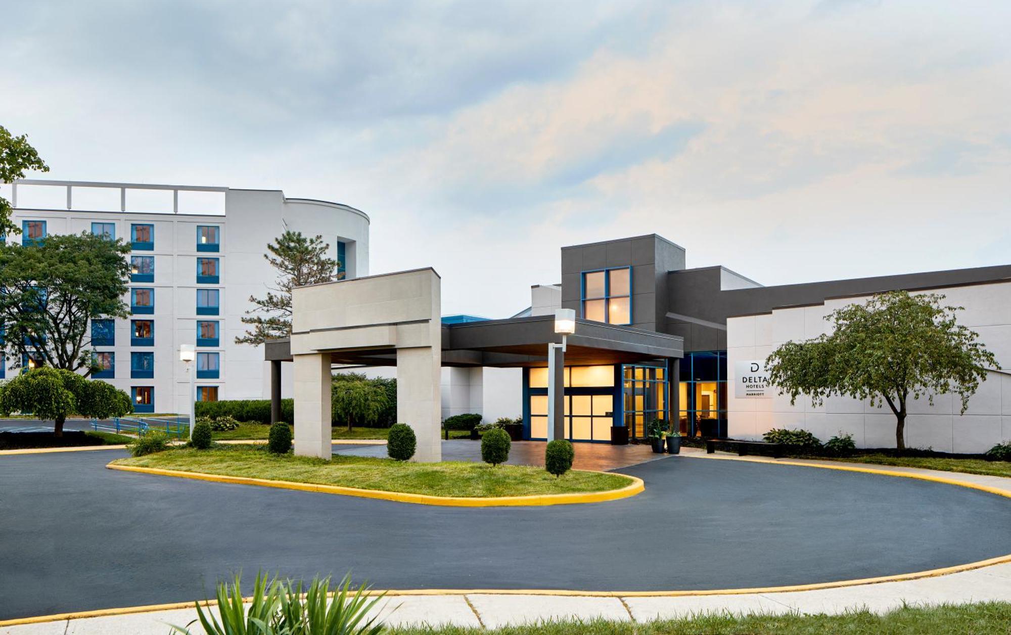Delta Hotels By Marriott Toledo Exterior foto